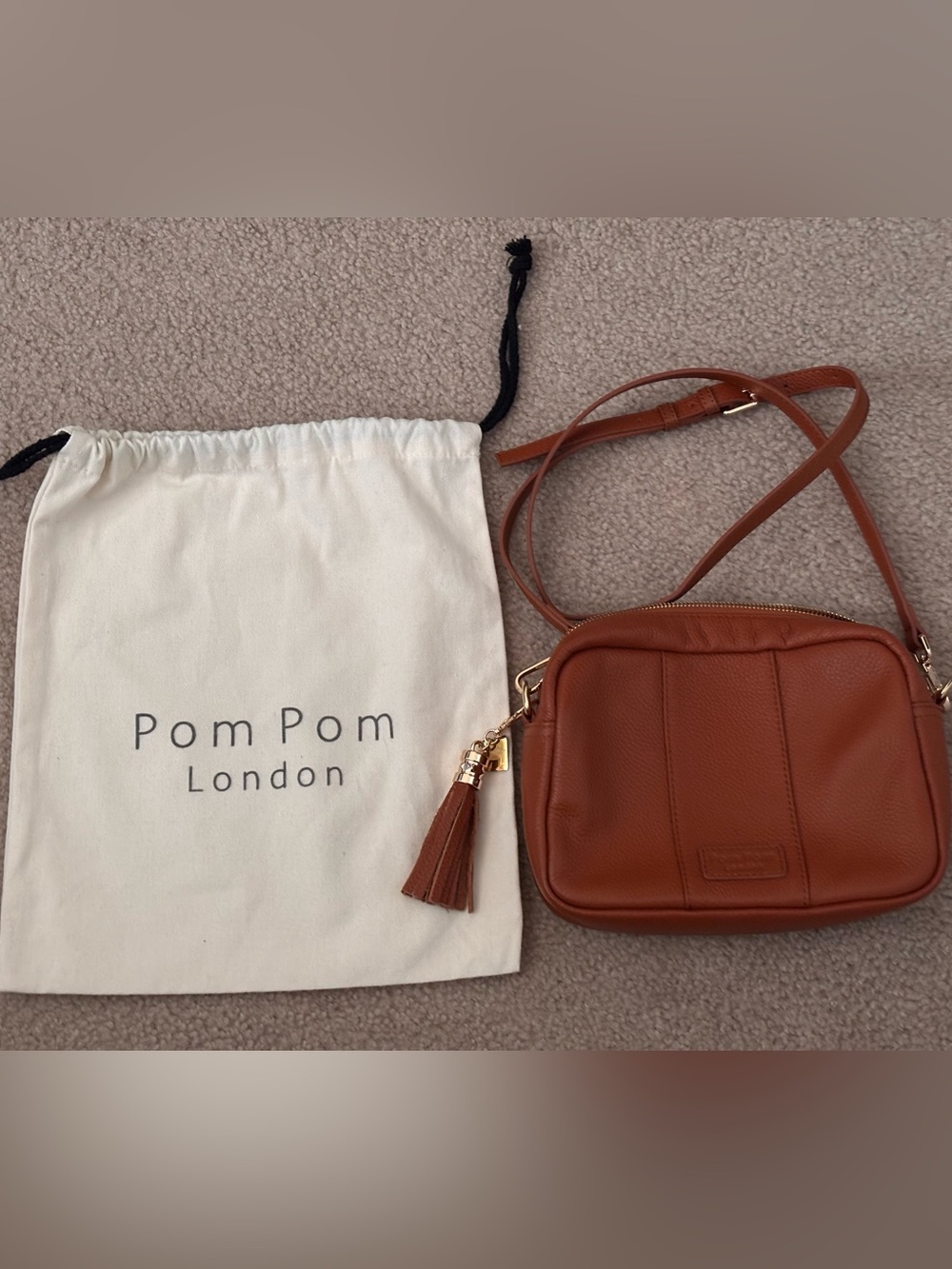 Pom Pom London Women's British Tan Crossbody Bag with Tassel